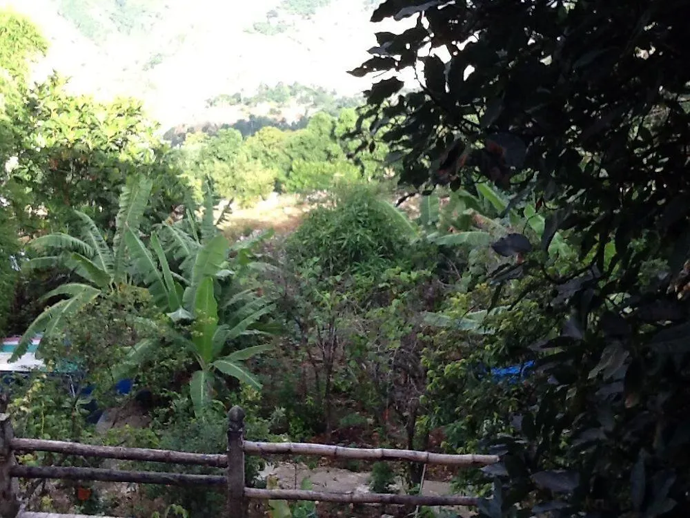 Hotel Turin Vue La Montagne Fermate Haiti
